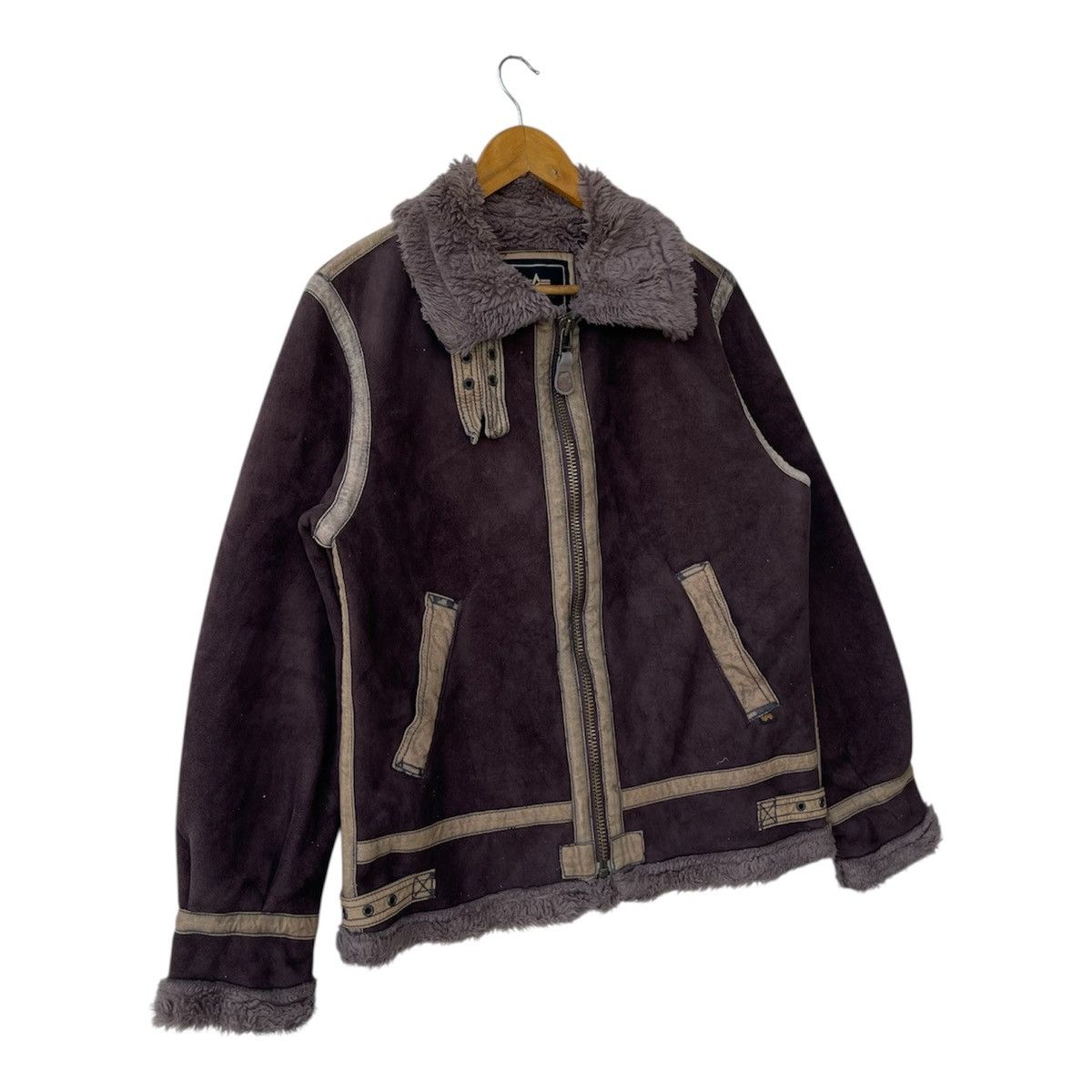 Alpha Industries Alpha Industries B-3 Flight Bomber Jacket Suede Shearling Size US M / EU 48-50 / 2 - 2 Thumbnail