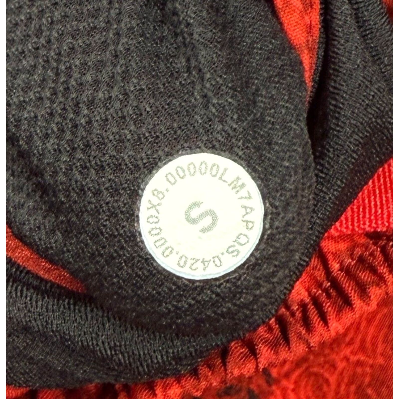 LULULEMON Men Red License To Train Shorts 6 Inseam Drawstring Unlined DK Polyester Blend Vintage No