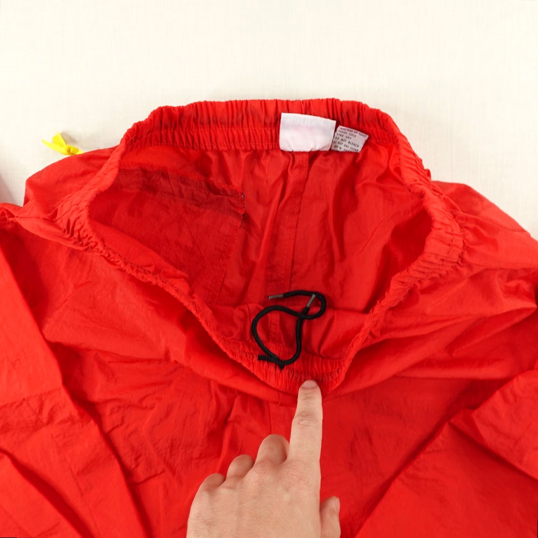 Marlboro VINTAGE Marlboro Track Pants Mens Large Red Tapered Leg 90s Activewear Size US 31 - 4 Thumbnail