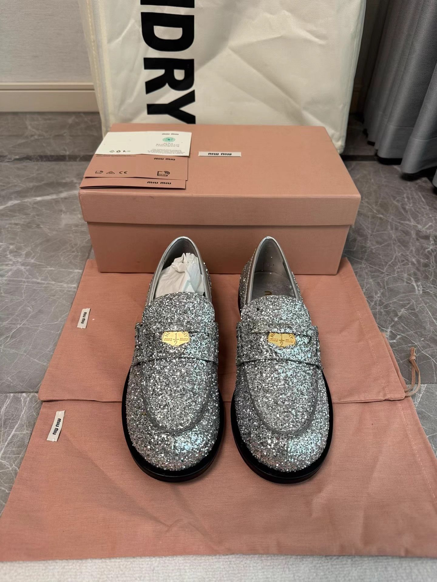 Miu Miu MiuMiu Sequin Penny Loafers K6 Size US 6 / IT 36 - 2 Thumbnail