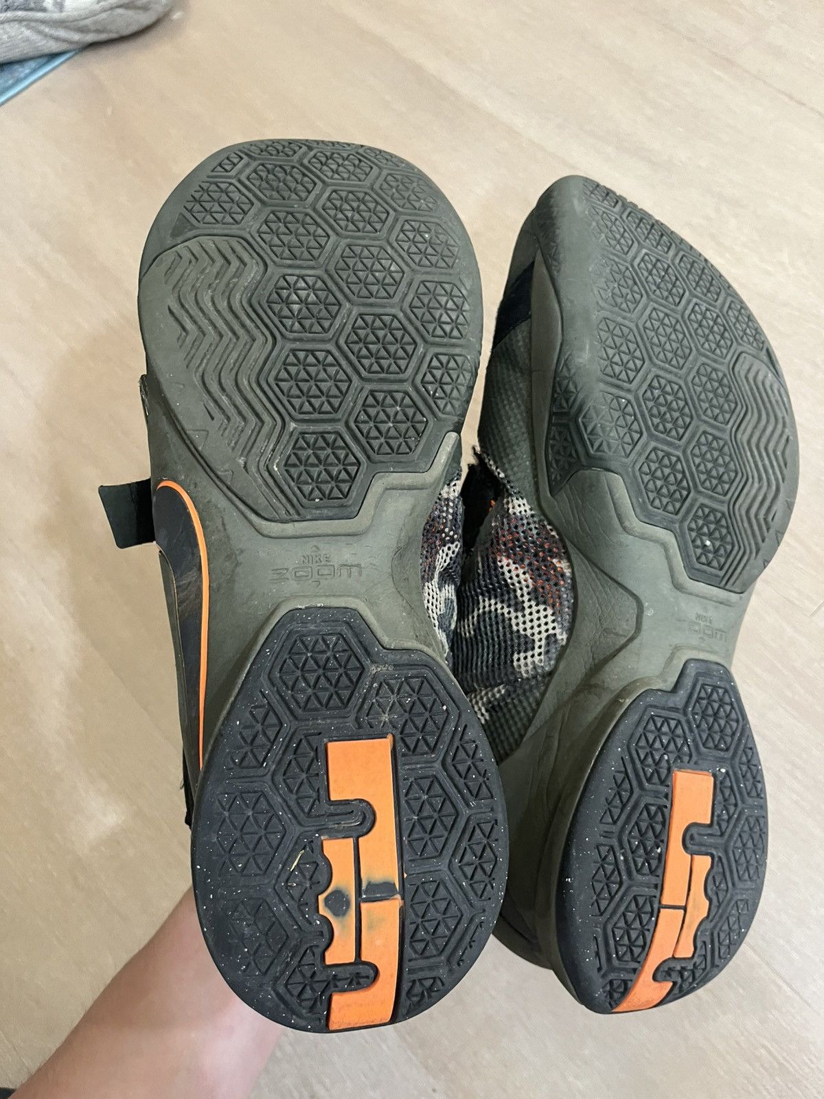 Nike Nike Lebron Sneakers Size US 11 / EU 44 - 6 Thumbnail