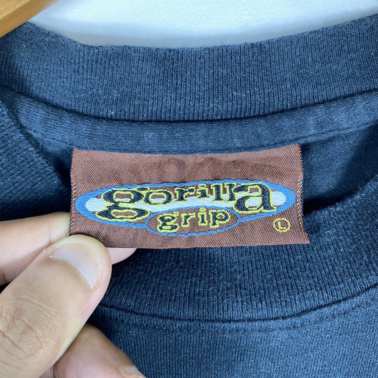 Other Vintage 90's GORILLA GRIP The Original Graphic Surf Tee Size US L / EU 52-54 / 3 - 8 Thumbnail
