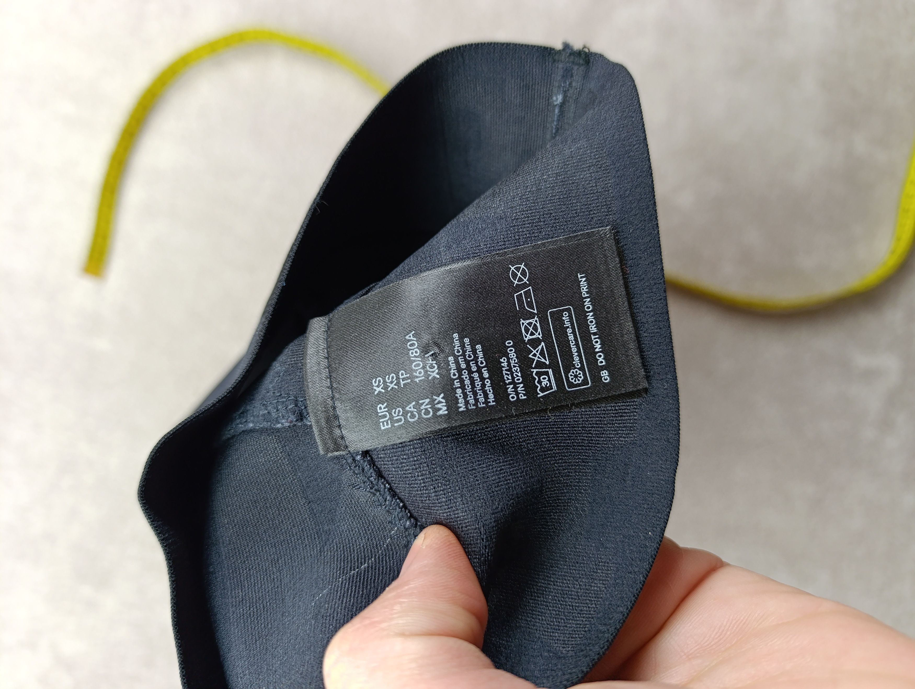 Alexander Wang × H&M Alexander Wang × H&M Bra Top Size XS / US 0-2 / IT 36-38 - 9 Thumbnail