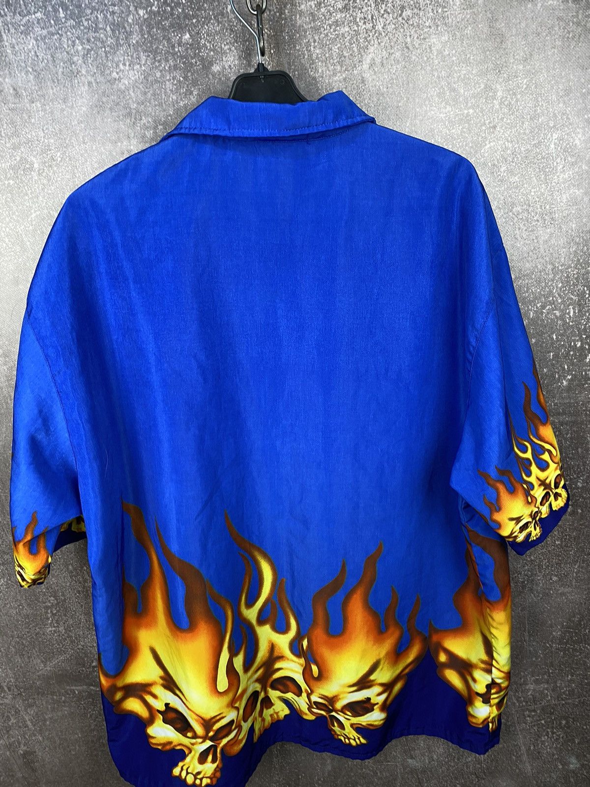 Vintage Vintage y2k identic buttons shirt fire skull men’s M short Size US XL / EU 56 / 4 - 2 Thumbnail