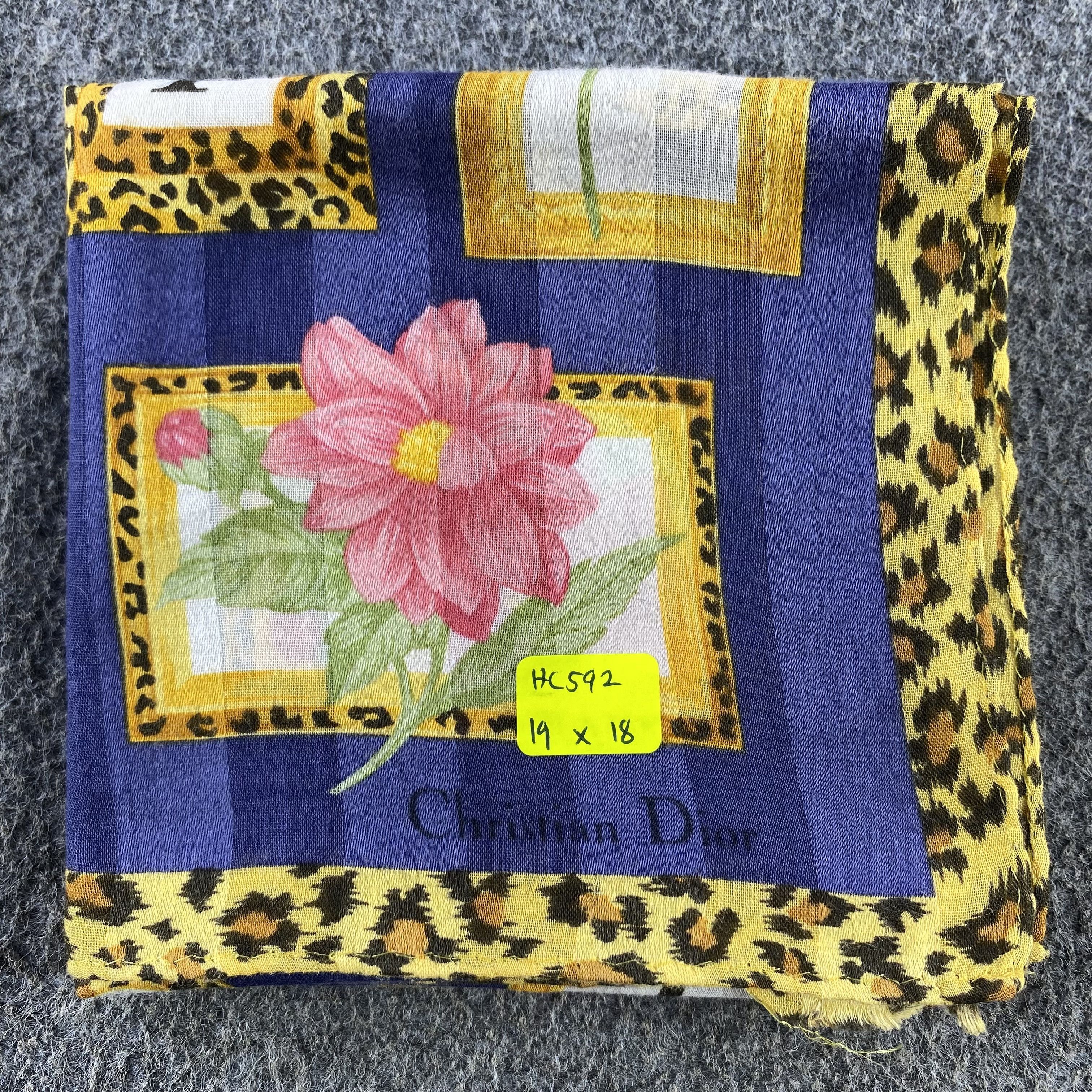 Vintage Christian Dior Handkerchief/Neckerchief/Bandana HC592 Size ONE SIZE - 6 Thumbnail