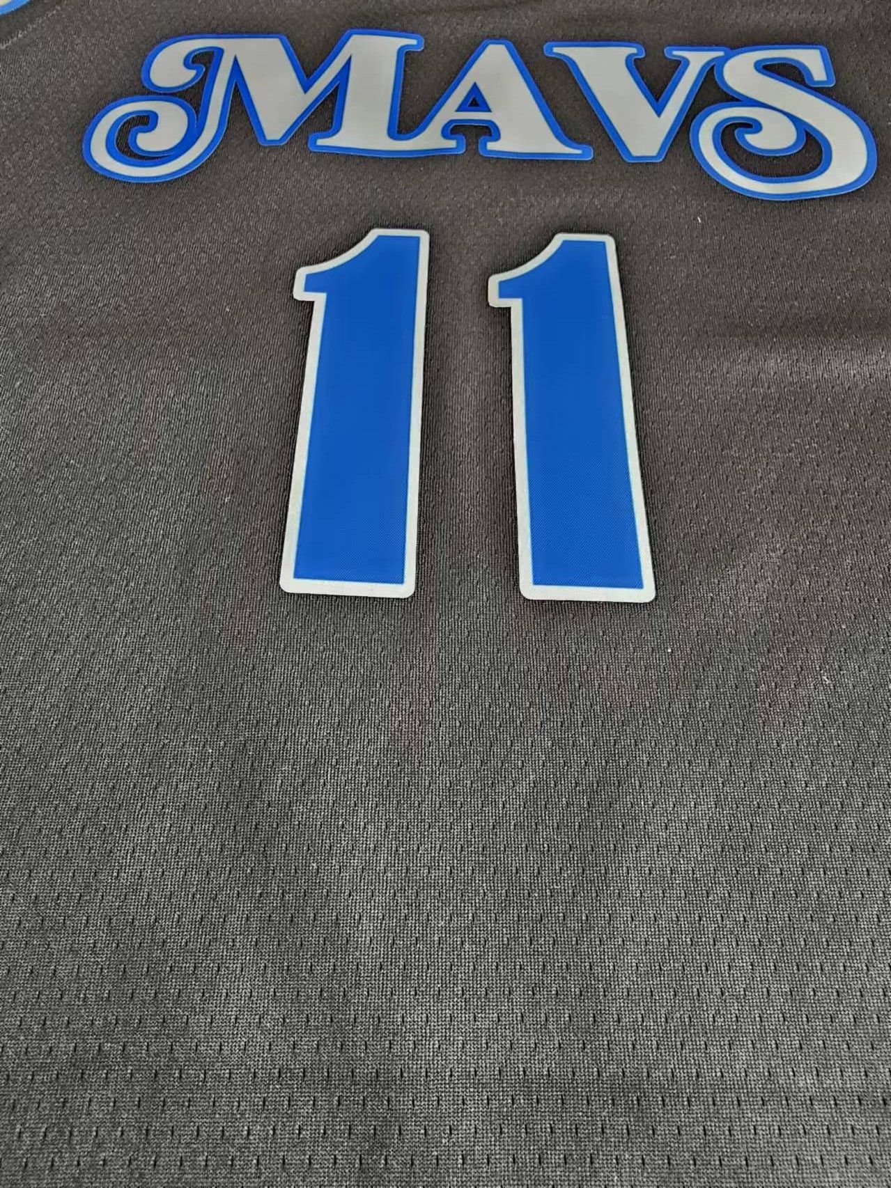 NBA Dallas Mavericks 11 Kyrie Irving Jersey Blue Size US XXL / EU 58 / 5 - 3 Thumbnail