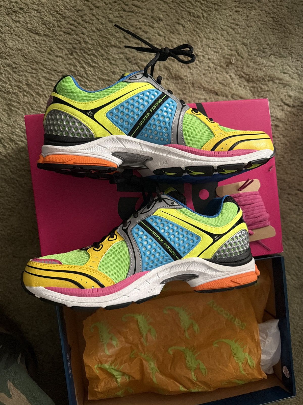 Saucony Saucony Progrid triumph X flygod Size US 9 / EU 42 - 2 Thumbnail