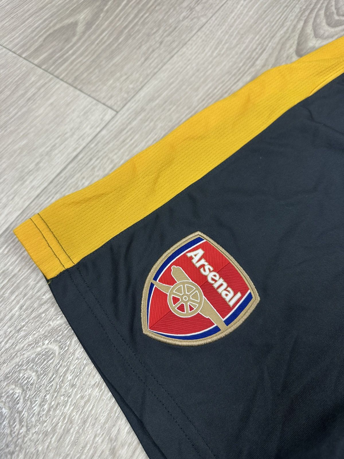 Puma PUMA FC ARSENAL LONDON 2016/17 SHORTS FOOTBALL SOCCER SIZE S Size US 30 / EU 46 - 3 Thumbnail