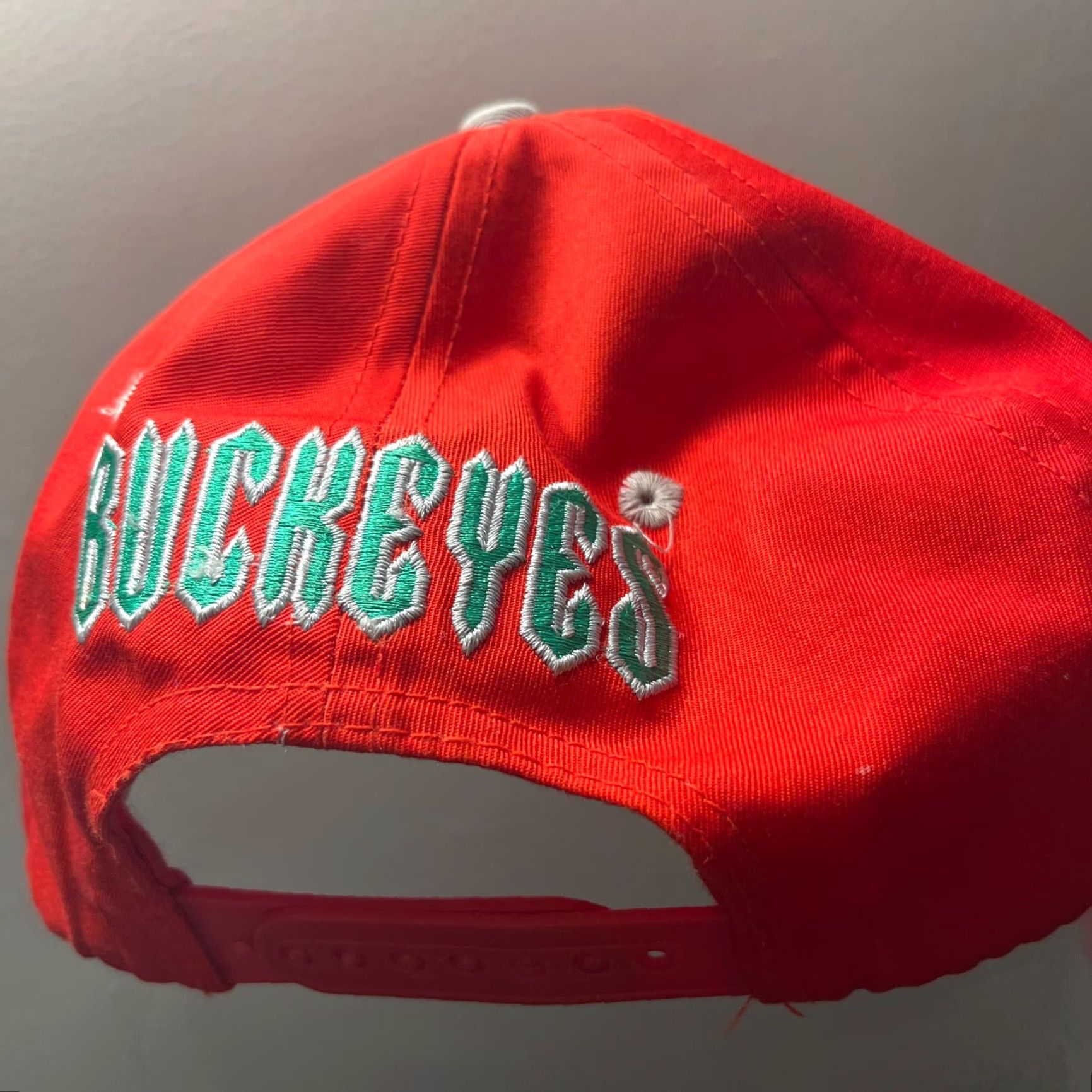 Vintage VINTAGE OSU Buckeyes Snapback Hat Men's One Size Red 90s Vintage Buckeyes Snapback Hat Mens Men Red OSU 90s Size ONE SIZE - 3 Thumbnail