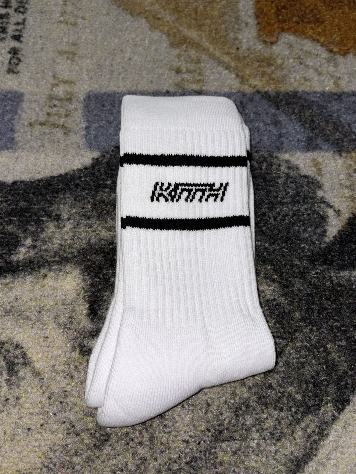 Kith Kith Logo Crew Socks (ONE SIZE) Size ONE SIZE - 1 Thumbnail