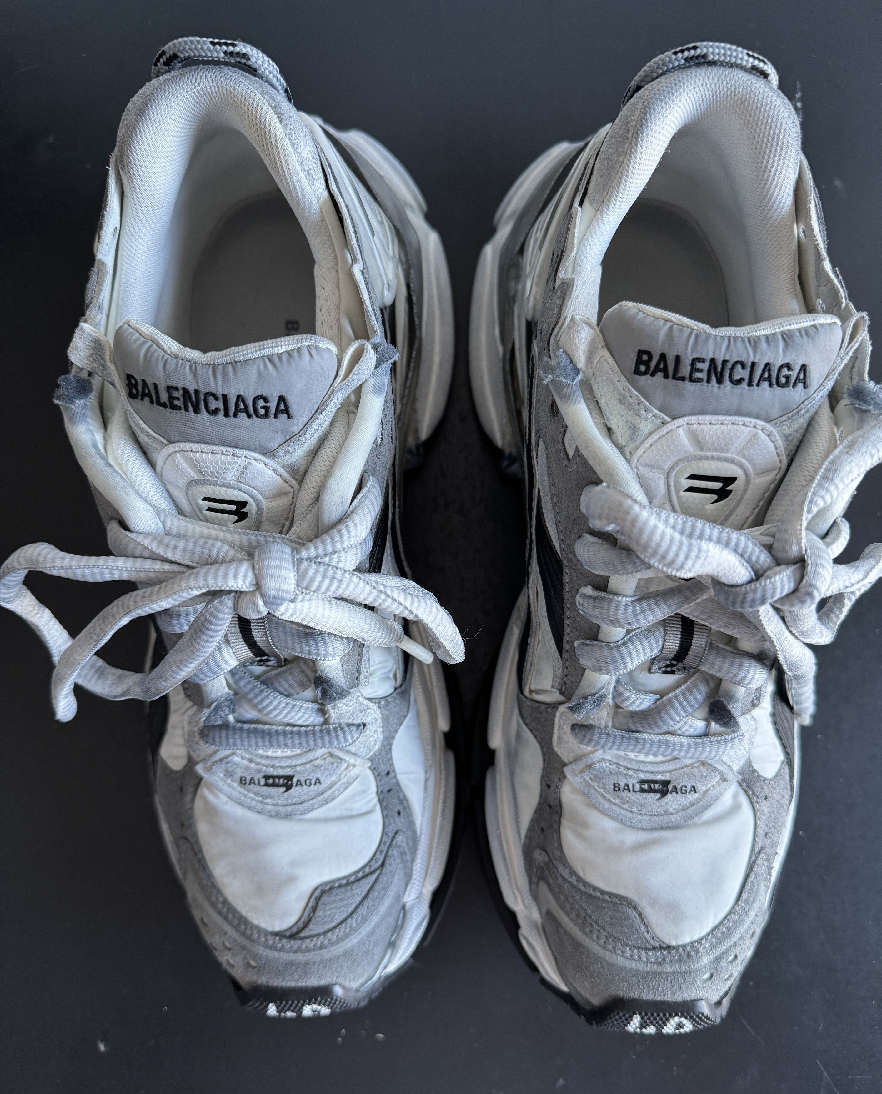 Balenciaga Balenciaga Men's Runner Sneaker in Grey/White/Black Size US 7 / EU 40 - 5 Thumbnail