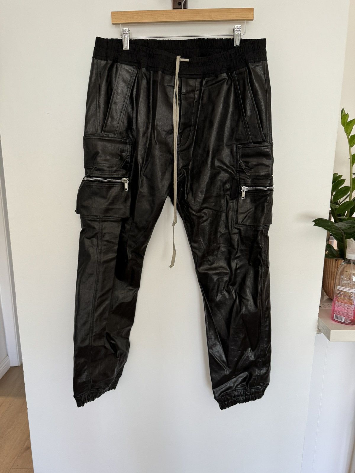 Rick Owens Waxed Mastodon Cargo Joggers Size US 38 / EU 54 - 1 Thumbnail