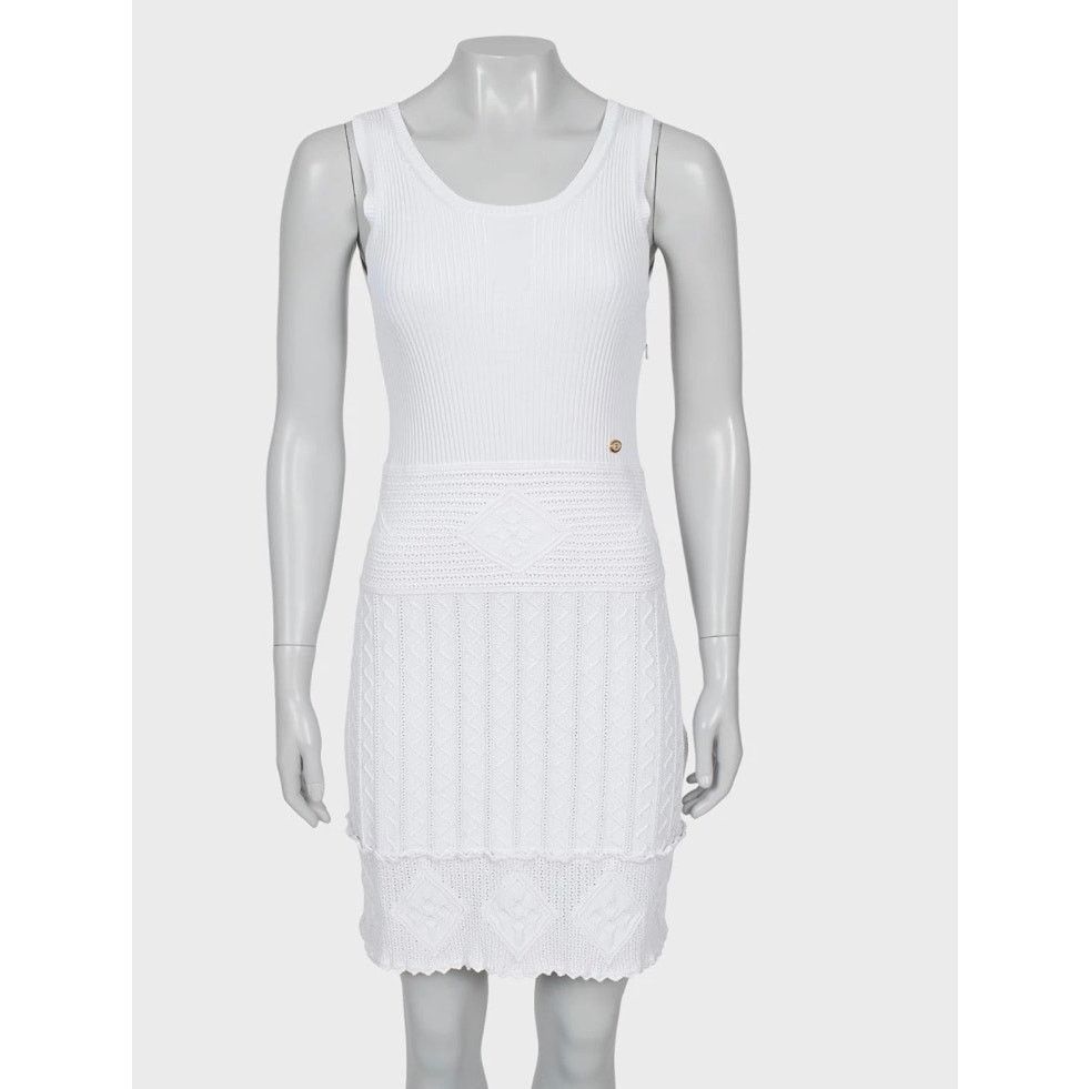 Chanel Chanel White Viscose Blend Dress - Size FR40 (Runs Small) Size M / US 6-8 / IT 42-44 - 1 Thumbnail