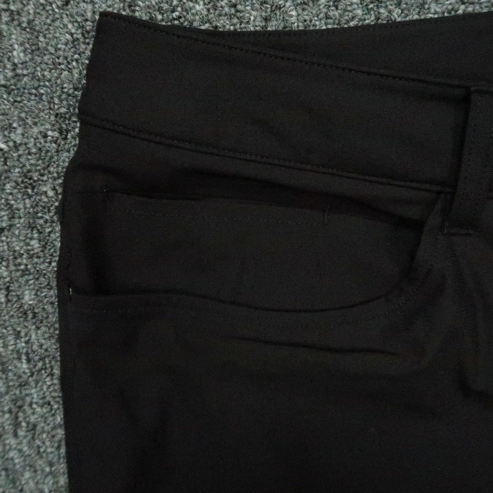 Lululemon Lululemon Pants Mens 40x31 Black ABC Relaxed Fit 5 Pocket Trouser Warpstreme Chino Size US 40 / EU 56 - 3 Thumbnail