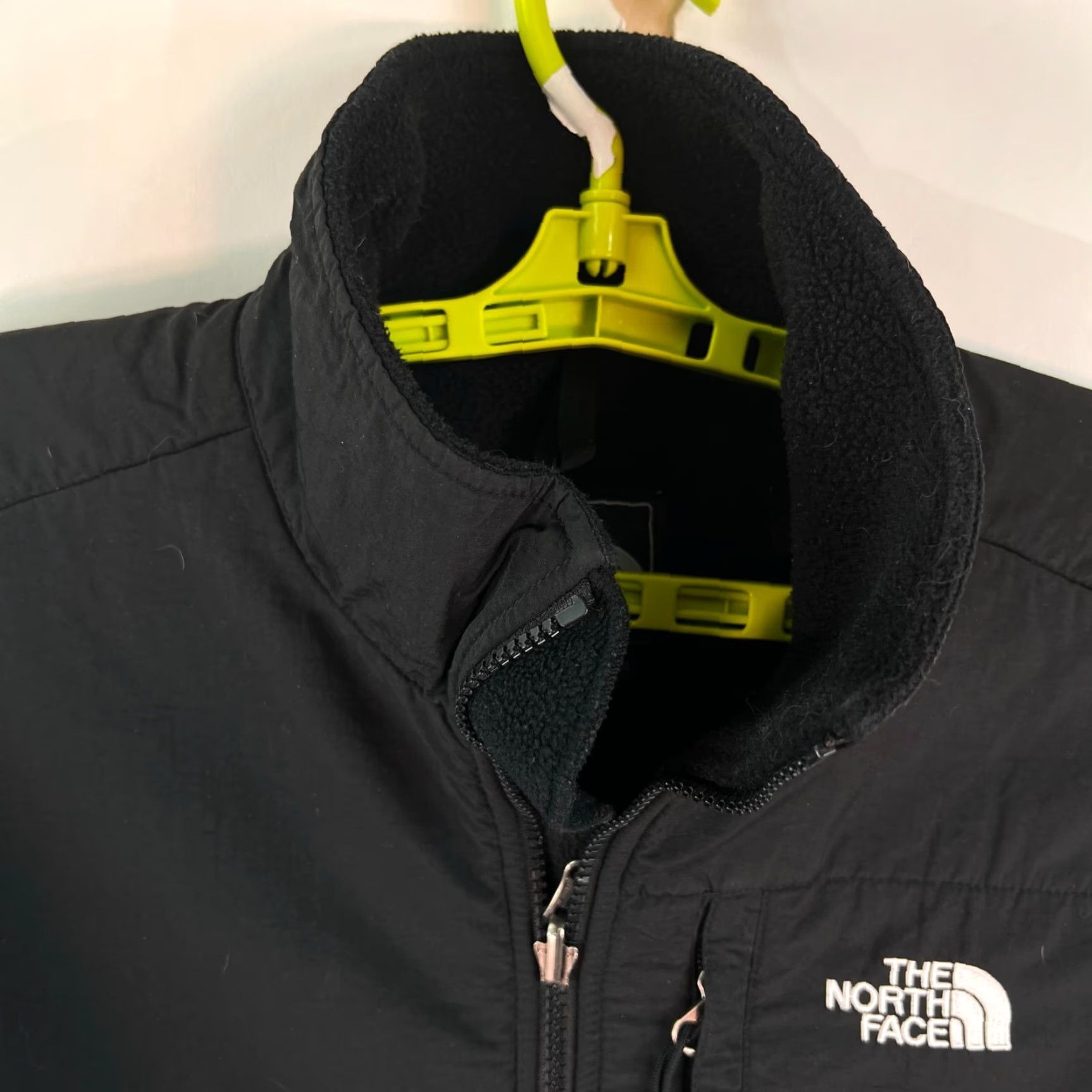 The North Face North Face Jacket Womens Size M Black Fleece Zip Pockets Size M / US 6-8 / IT 42-44 - 3 Thumbnail