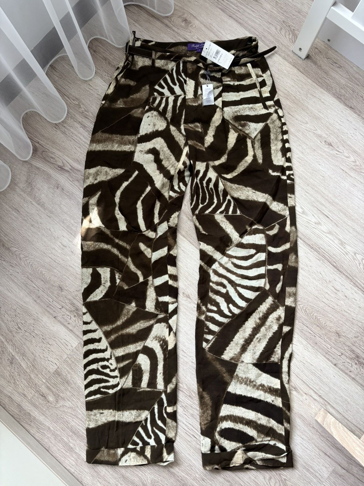 Ralph Lauren Purple Label Ralph Lauren Purple Label Collection Women’s Zebra Print Size 28" / US 6 / IT 42 - 1 Thumbnail