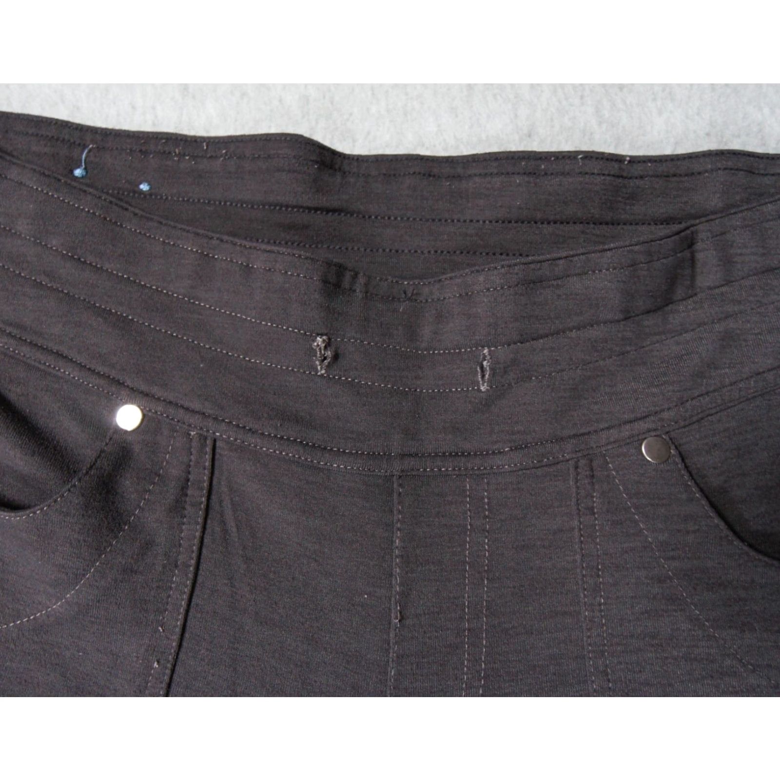 Vintage Kuhl Pants Womens 10 Gray Heather Mova Cargo Yoga Lounge Comfort Ladies FLAWS Size 32" / US 10 / IT 46 - 3 Thumbnail