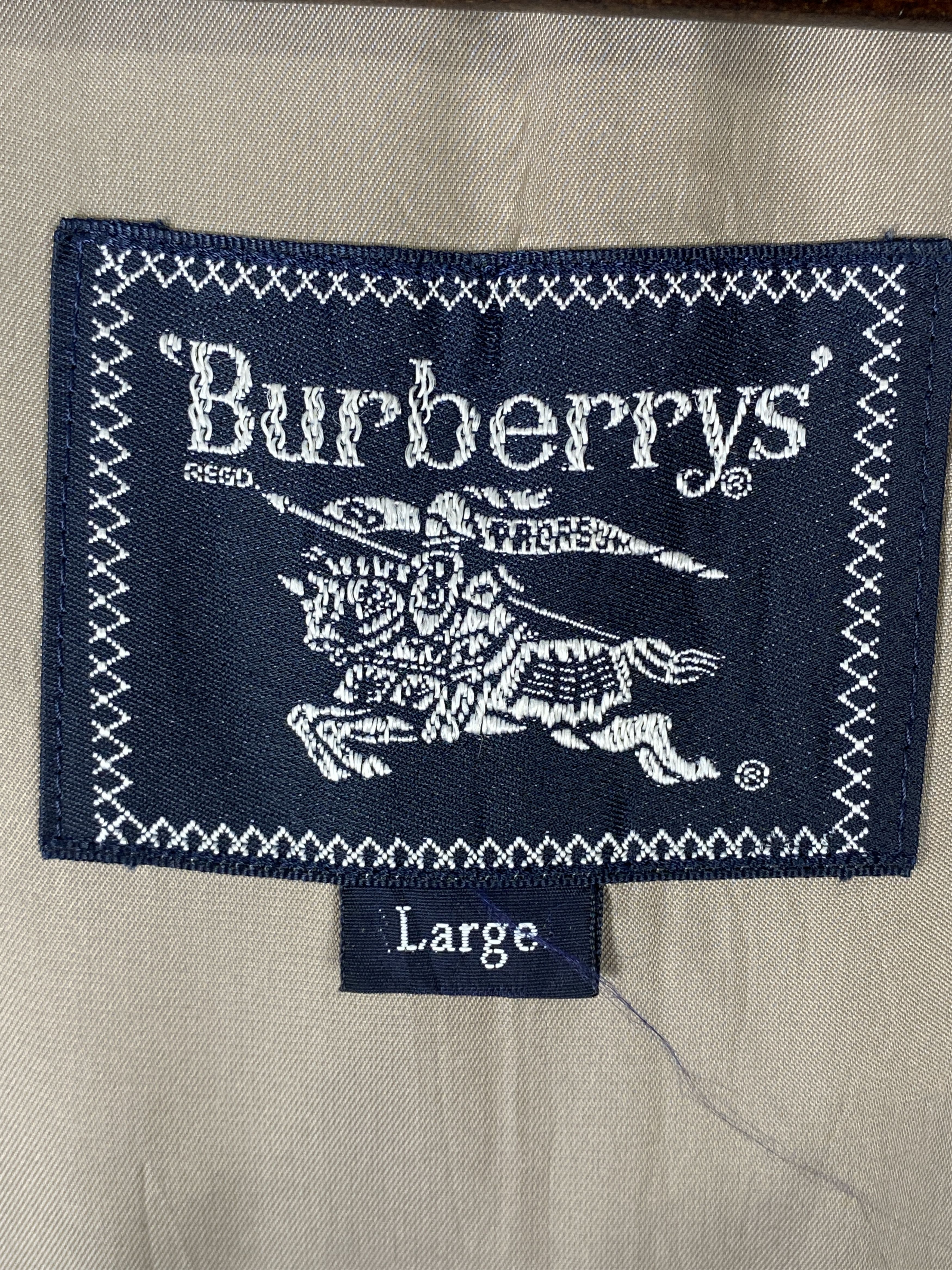 Burberry Vintage Burberry Hoodie Jacket J1932 Size US L / EU 52-54 / 3 - 9 Thumbnail