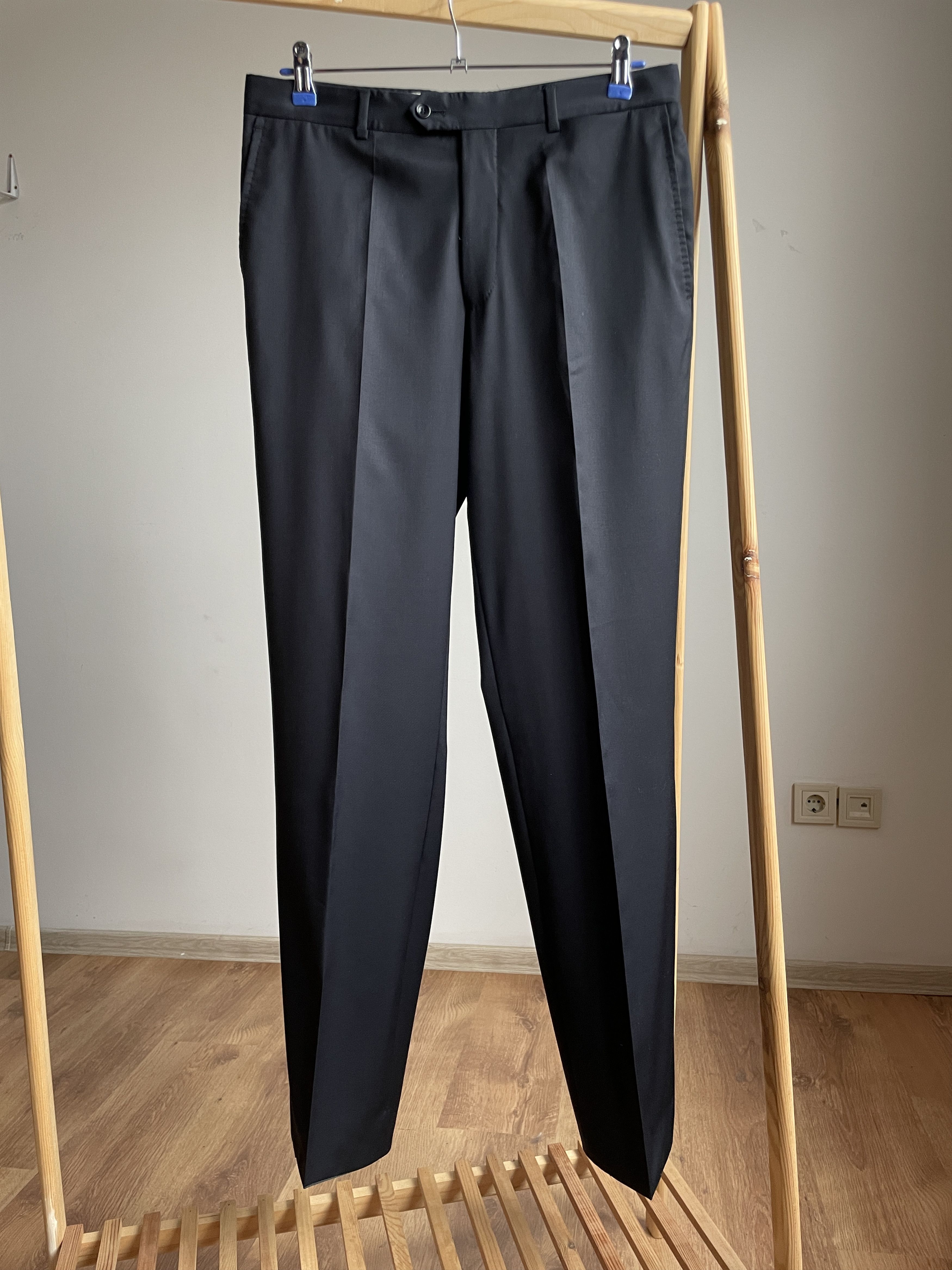 Boggi Boggi Milano Dark Navy Wool 3 Button Suit Size EUR 48 Size 38R - 8 Thumbnail