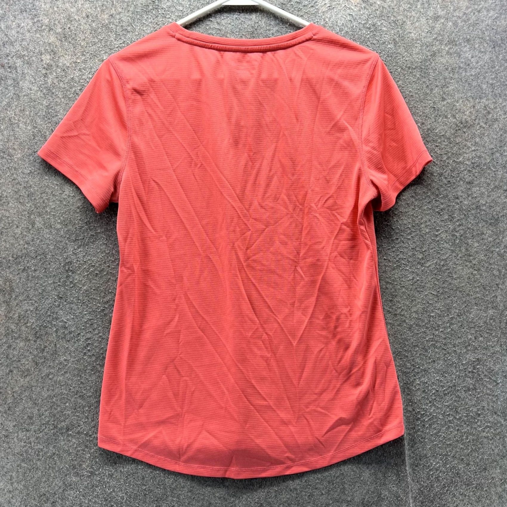 Vintage Reel Legends Shirt Womens Medium Pink Freeline Scoop Neck Performance Top Size M / US 6-8 / IT 42-44 - 2 Thumbnail