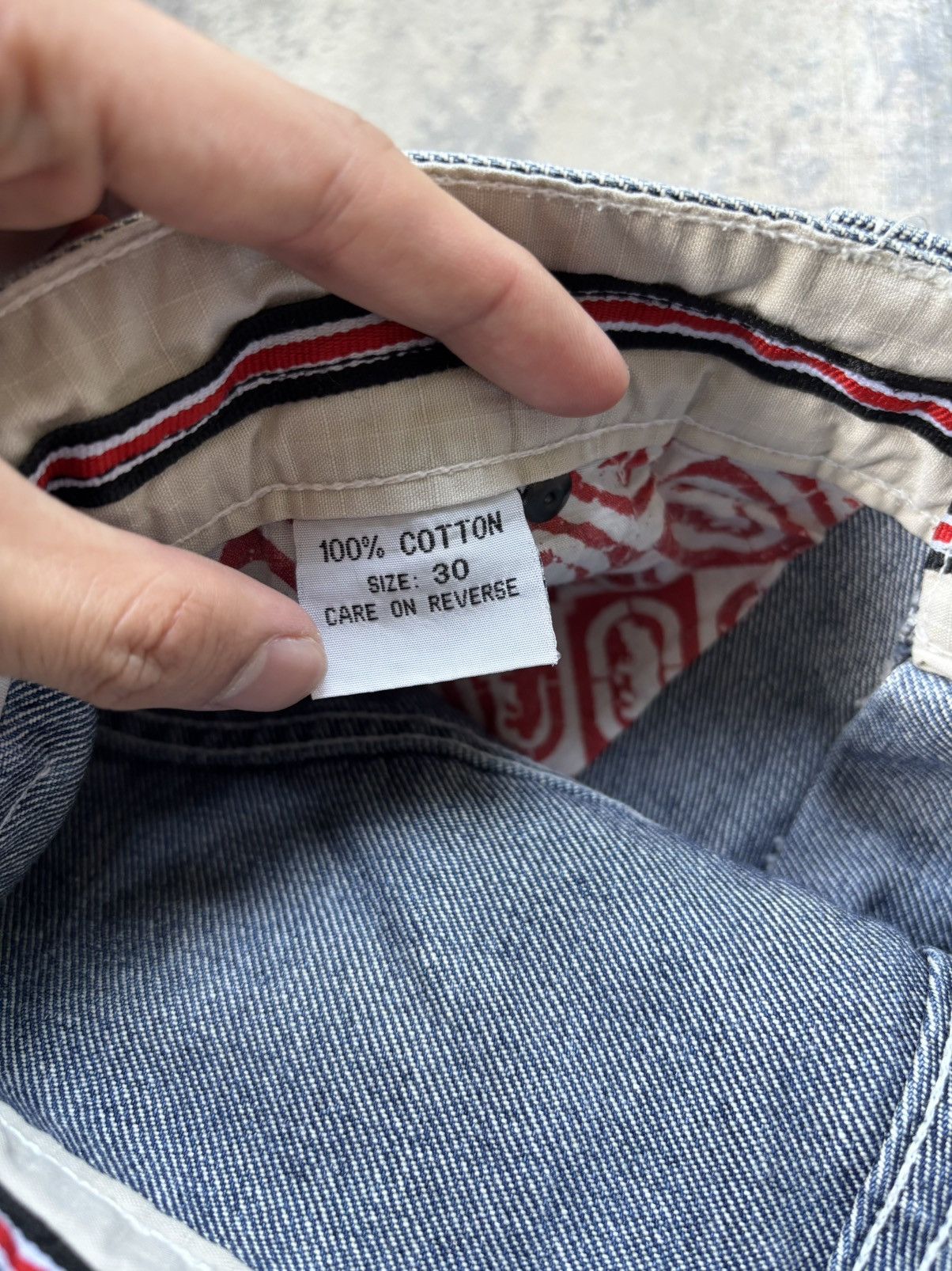 Ecko Unltd. × Vintage Vintage Y2K ecko jorts big pockets Size US 30 / EU 46 - 8 Thumbnail