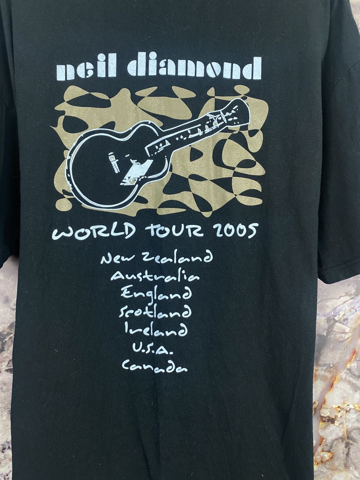 Vintage Men’s Neil Diamond World Tour 2005 T-Shirt Size XL Size US XL / EU 56 / 4 - 8 Thumbnail