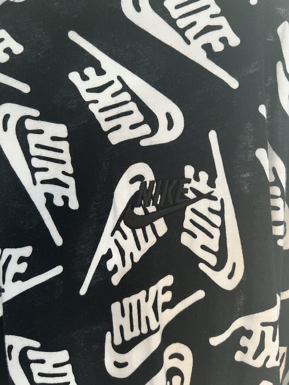 Nike Black/white Nike AOP XXL Size US XXL / EU 58 / 5 - 3 Thumbnail