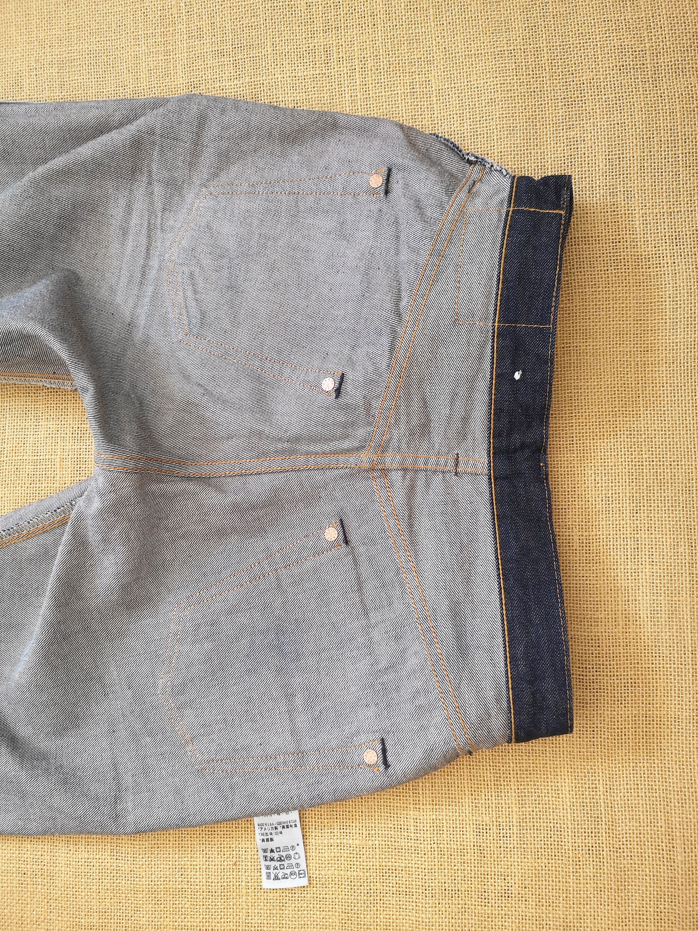 Levi's Vintage Clothing 501xx Jeans - 1947 Repro - Big E Selvedge - Made in USA Size US 28 / EU 44 - 13 Thumbnail