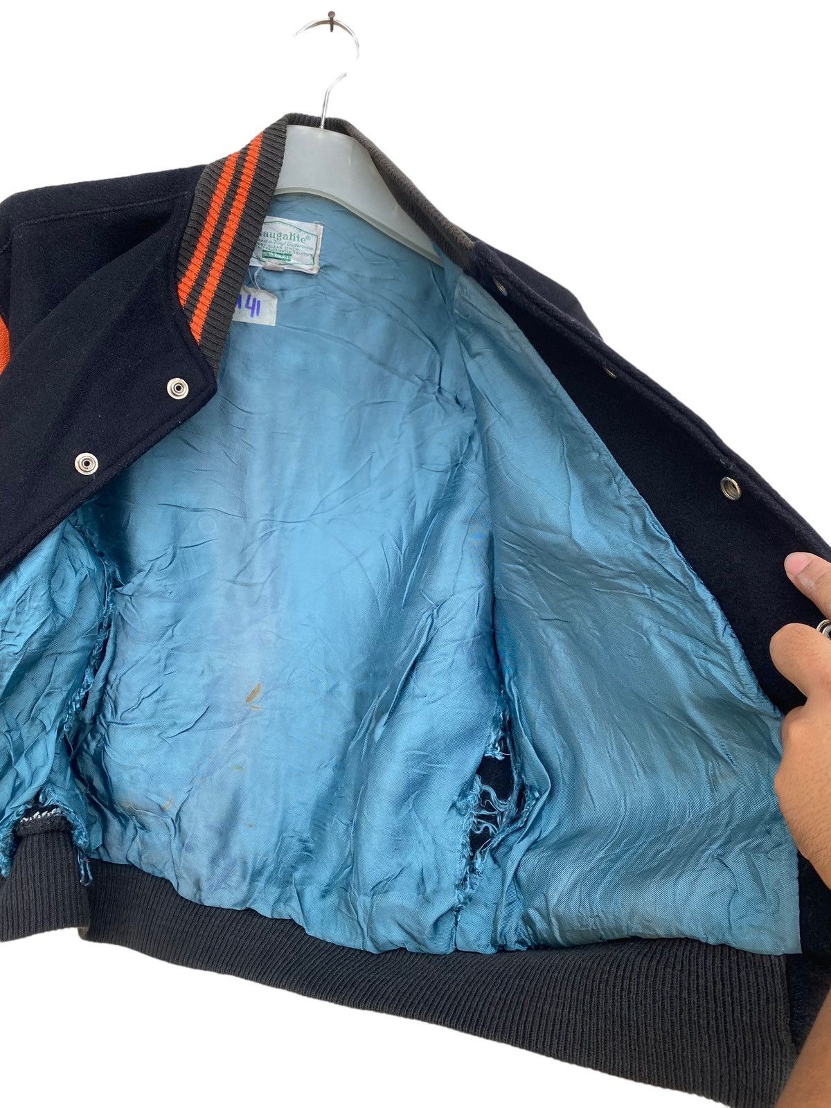 Vintage VINTAGE NAUGALITE VARSITY JACKET Size US S / EU 44-46 / 1 - 6 Thumbnail