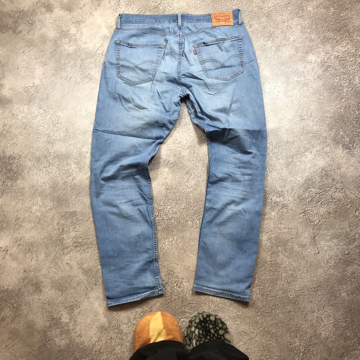 Vintage Vintage 90s Levis Faded Distressed Relaxed Fit Jeans Grunge Size US 33 - 1 Thumbnail