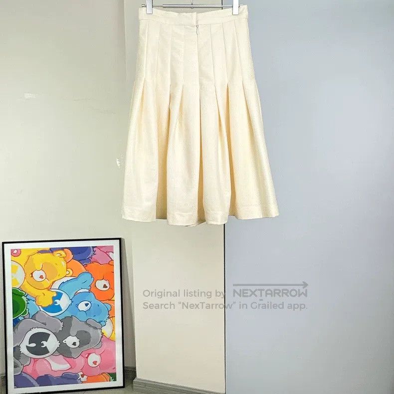 Chanel Chanel 19C beige pleated skirt Size 24" / US 00 / IT 34 - 2 Thumbnail