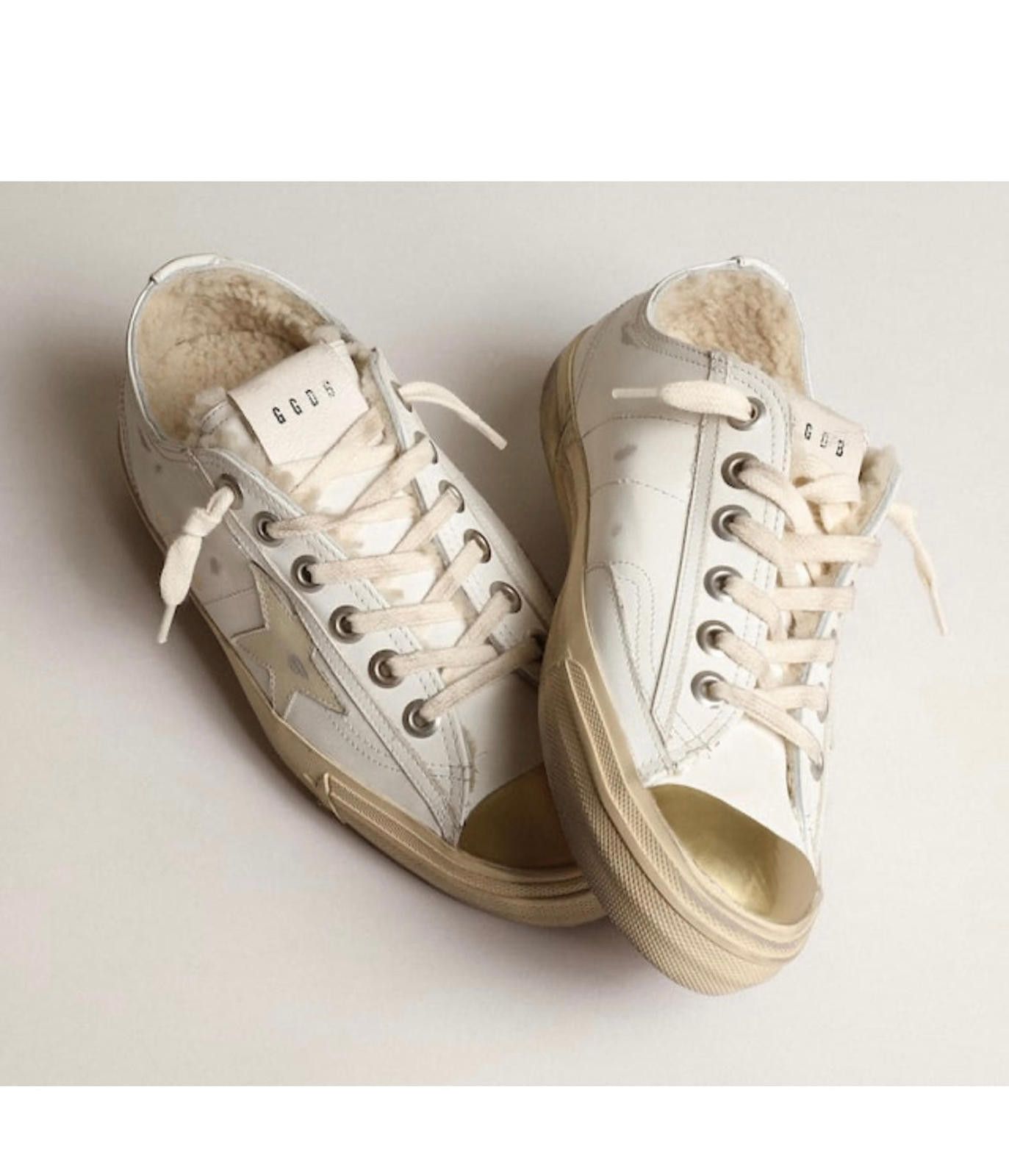 Golden Goose Golden Goose V Star 2 Sneakers Size US 6 / IT 36 - 2 Thumbnail
