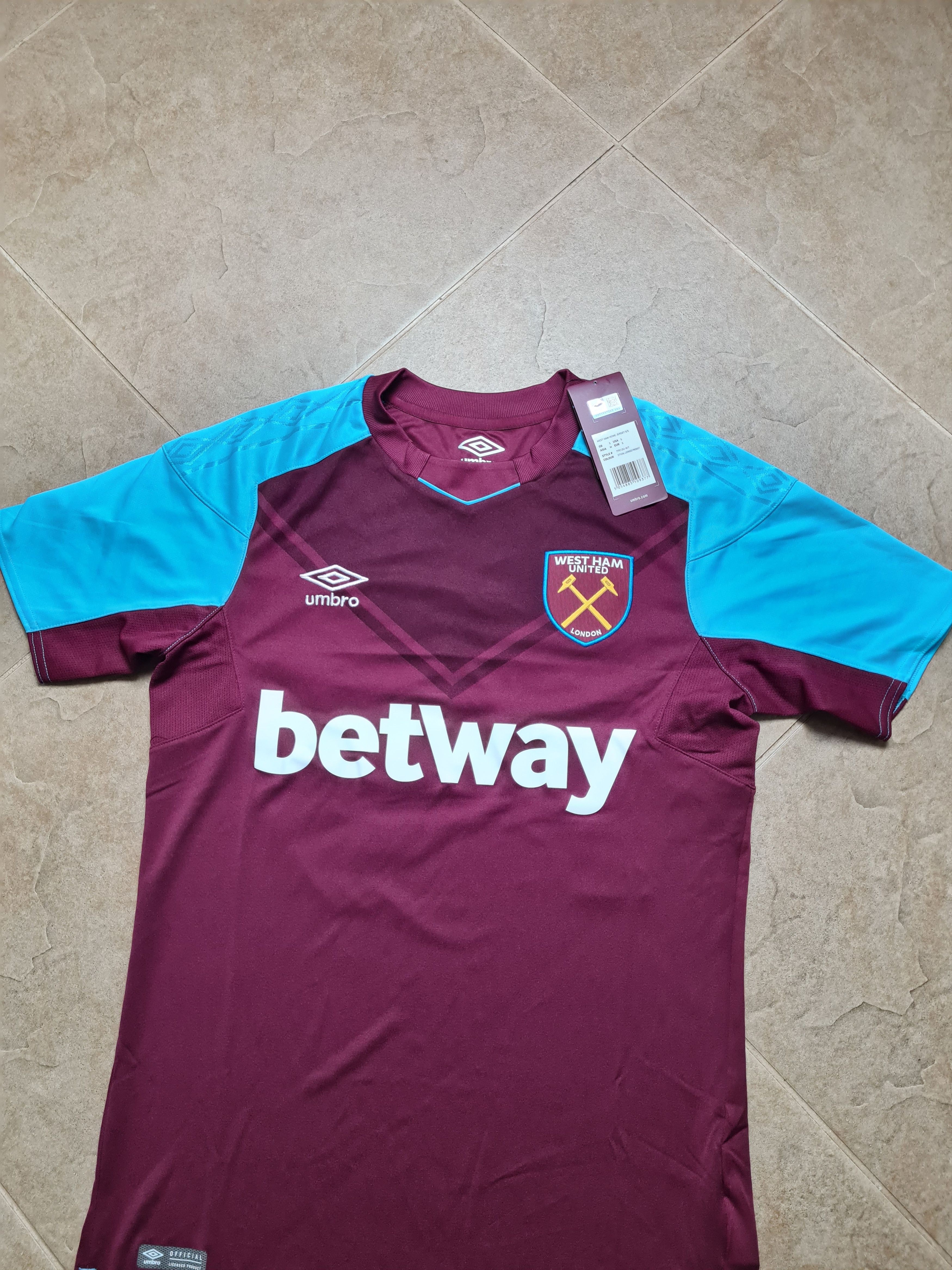 Umbro WEST HAM UNITED 2017-18 shirt trikot maglia camiseta #70 Size US S / EU 44-46 / 1 - 12 Thumbnail