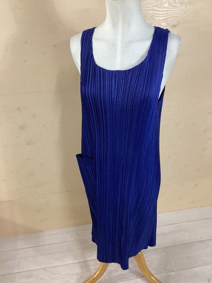 Pleats Please Issey Miyake Issey Miyake im product PLEATS PLEASE Apron Dress, Size ONE SIZE - 4 Thumbnail