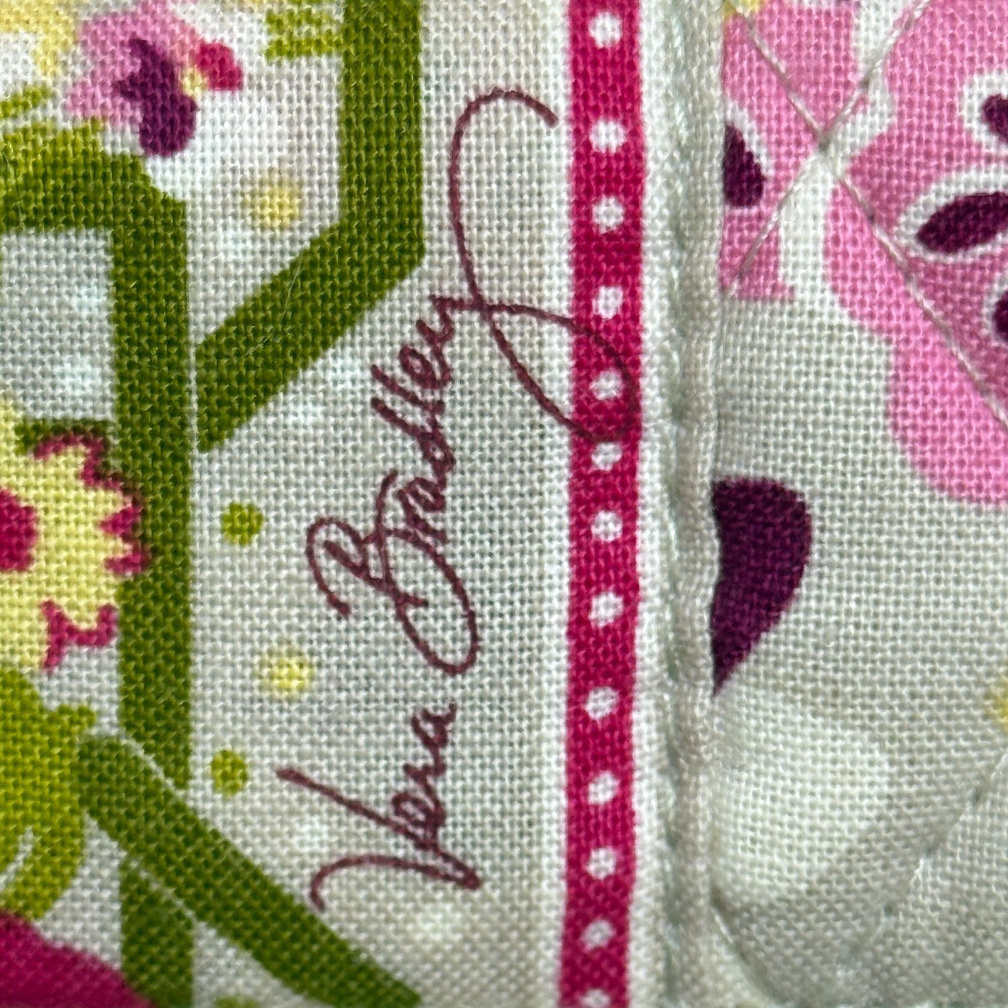 Vera Bradley Knot Just a Clutch Shoulder Quilted Handed Handbag Floral Size ONE SIZE - 5 Thumbnail
