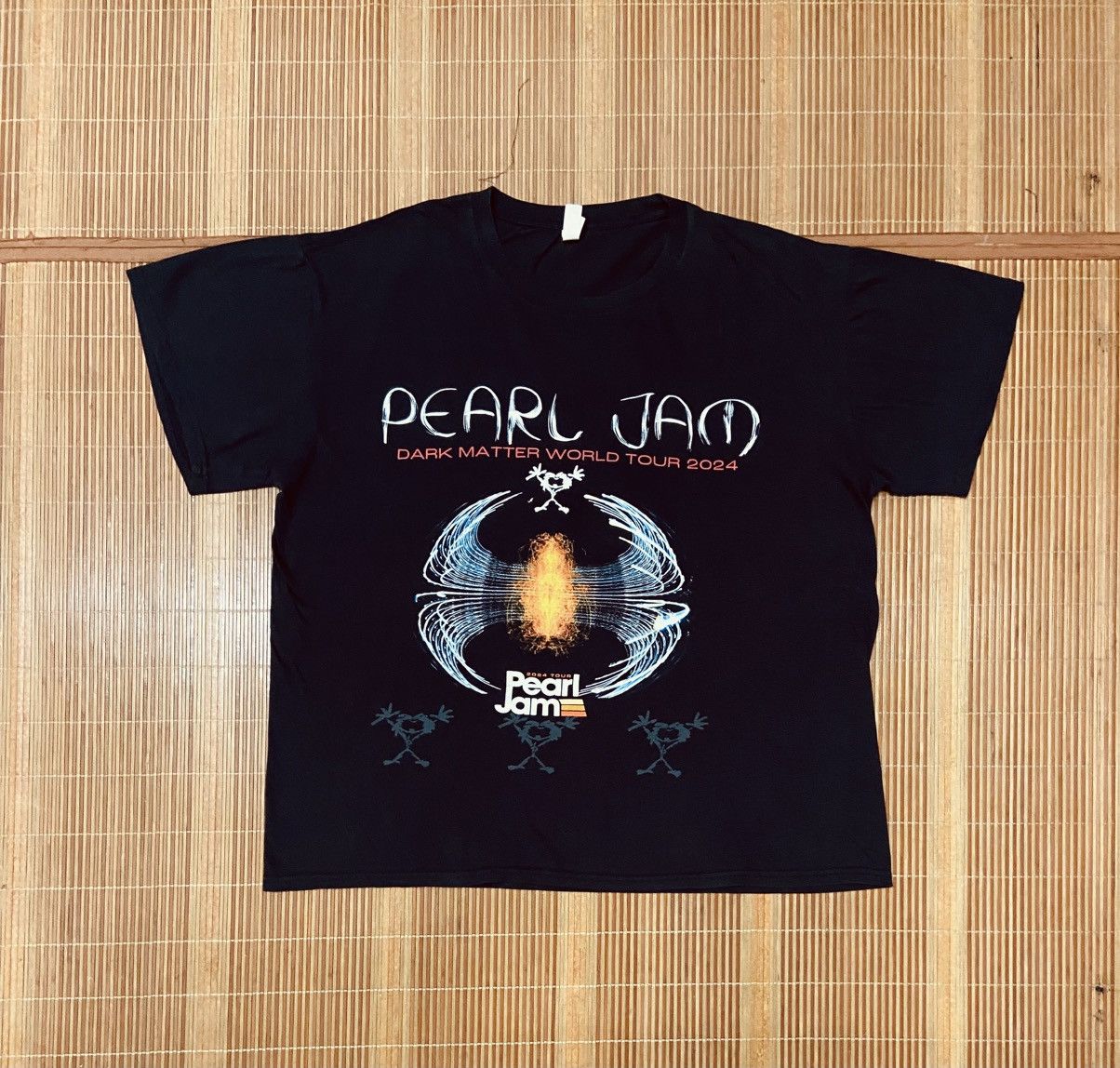 Band Tees PEARL JAM DARK MATTERS WORLD TOUR 24 Size US L / EU 52-54 / 3 - 3 Thumbnail