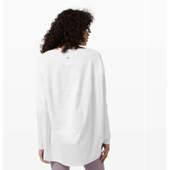 Lululemon Lululemon Back in Action Long Sleeve Shine – Size M Size M / US 6-8 / IT 42-44 - 2 Thumbnail