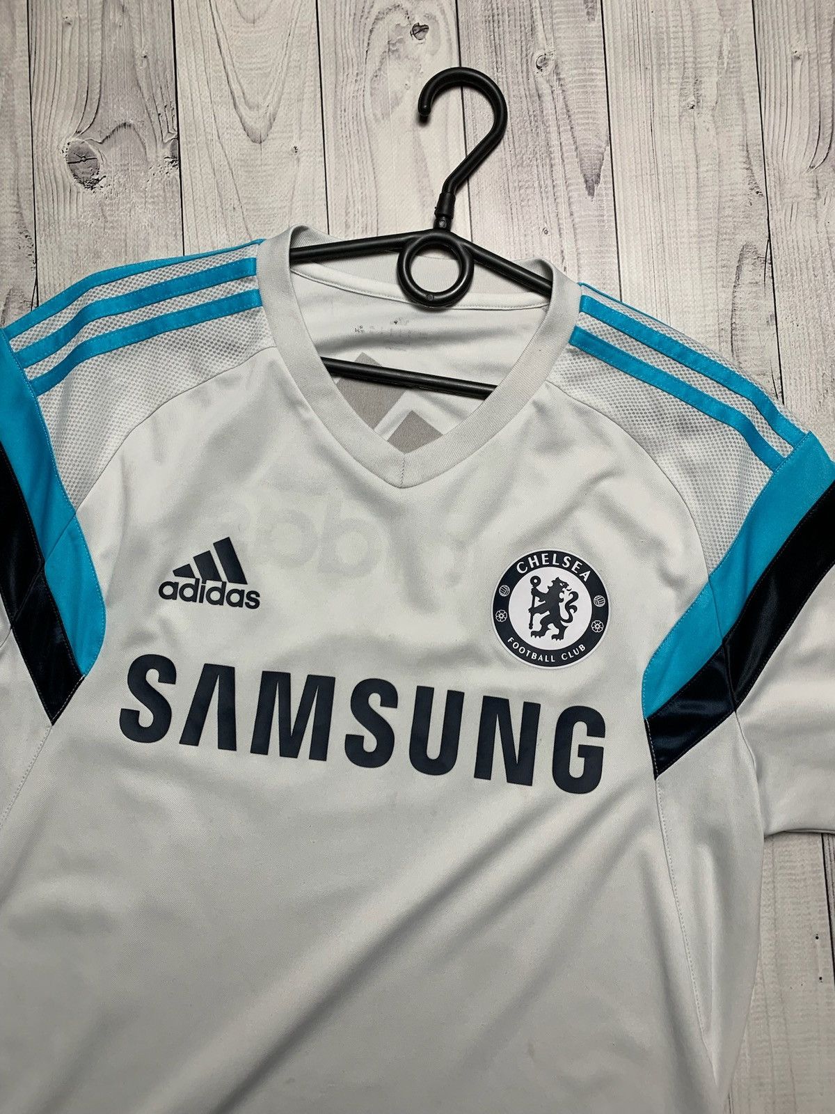 Adidas Vintage adidas Chelsea soccer tee size M training Size US M / EU 48-50 / 2 - 5 Thumbnail