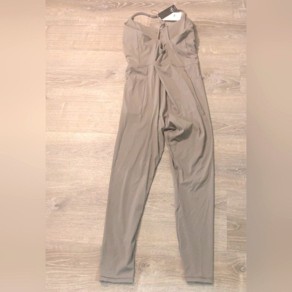 Other Calia by Carrie underwood dark grey inspire bodysuit size XL Size XL / US 12-14 / IT 48-50 - 3 Thumbnail