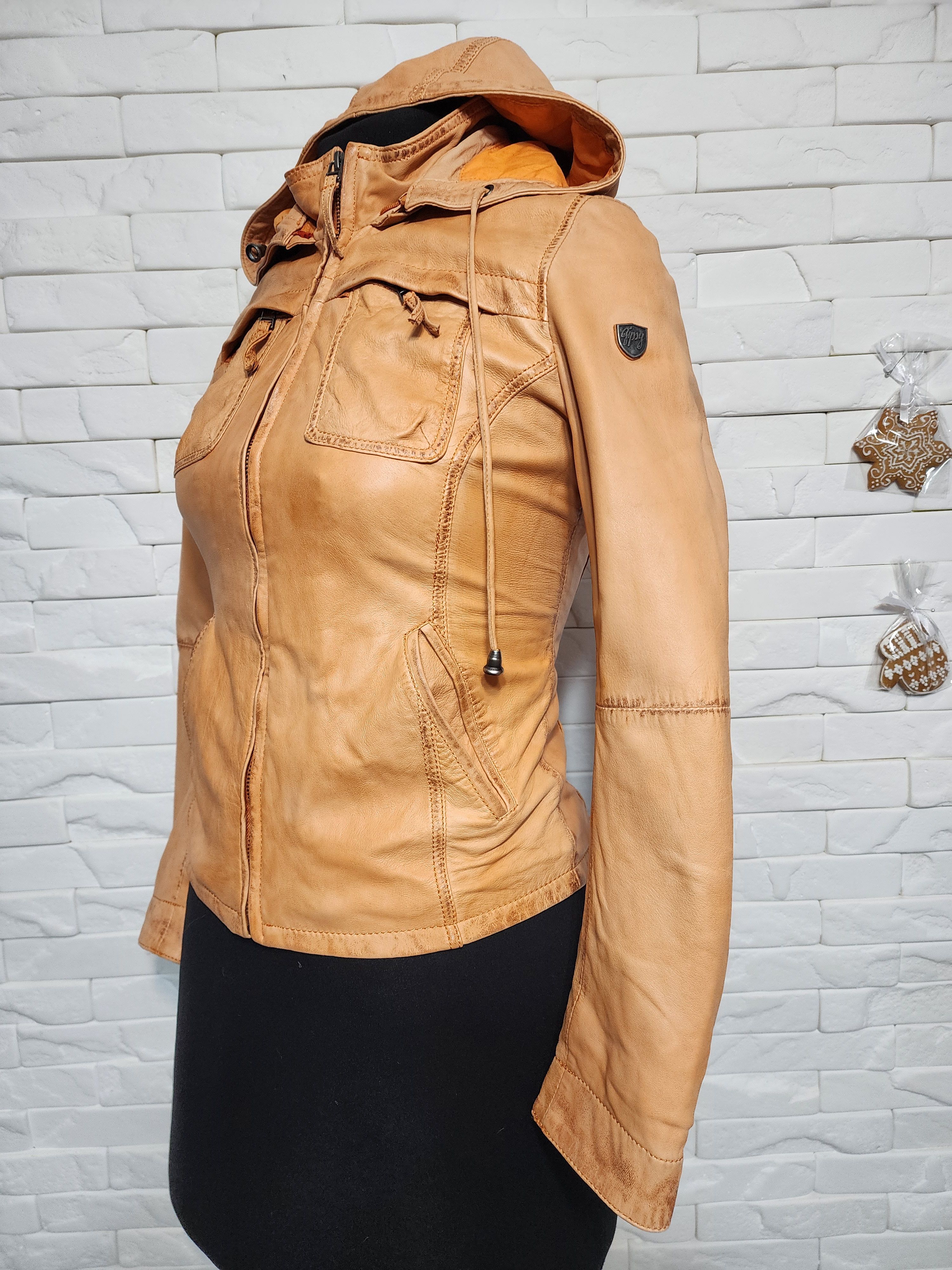 Gypsy Orange Leather Women's Sporty Jacket: Hooded Outwear. Size S / US 4 / IT 40 - 2 Thumbnail