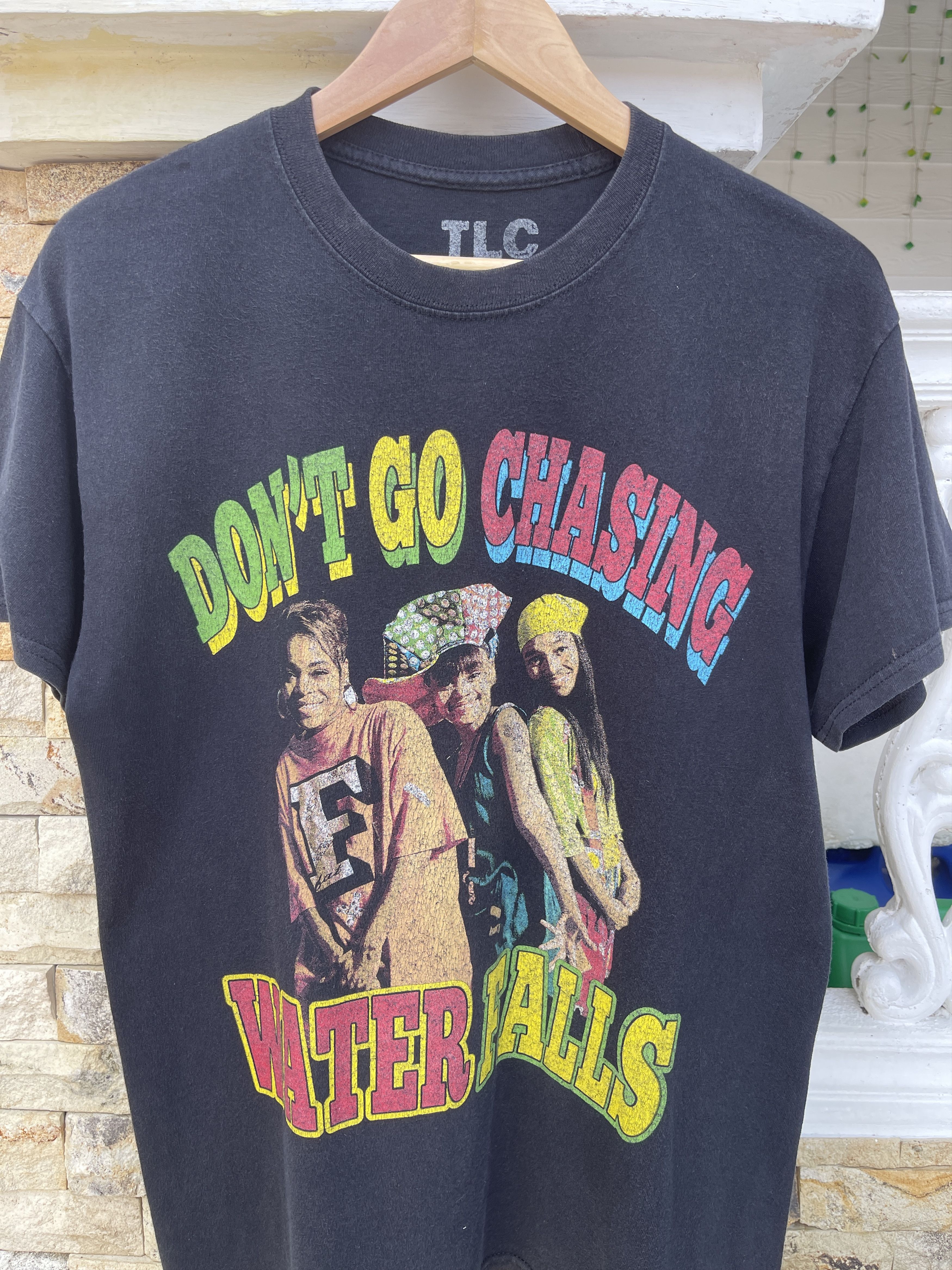 Band Tees Last Drop🔥Rare🔥Vintage TLC Group Rap Tee T-Shirt Size US M / EU 48-50 / 2 - 2 Thumbnail