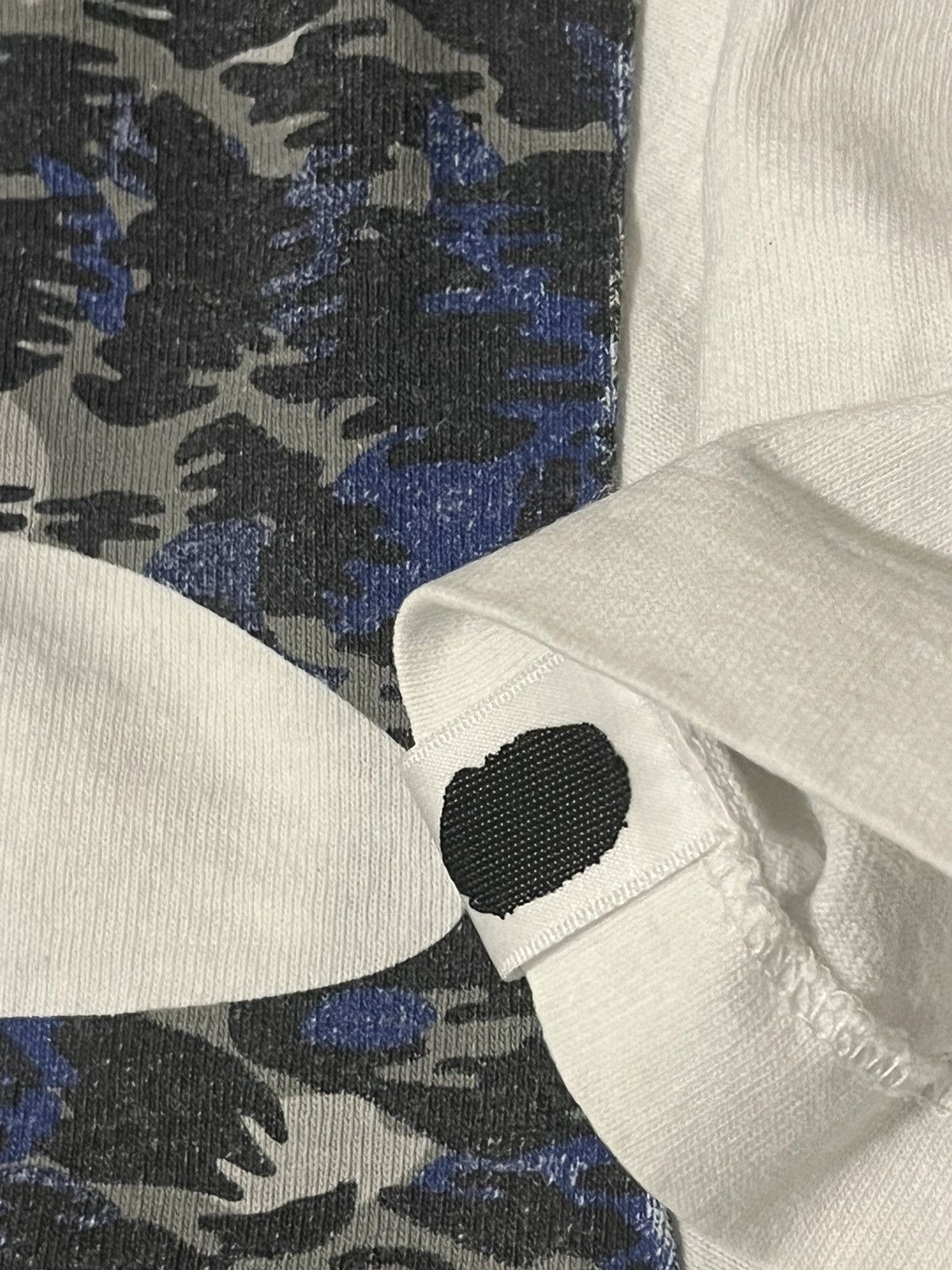 Bape Bape big head logo Tee Size US M / EU 48-50 / 2 - 5 Thumbnail