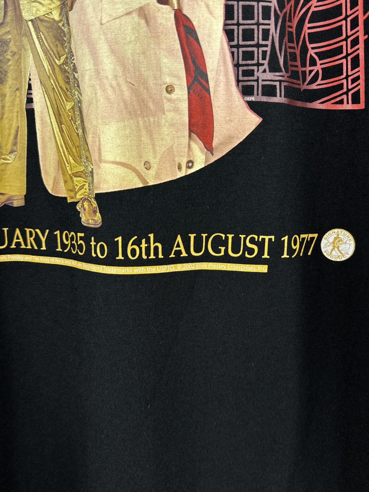 Vintage Vintage 2002 Elvis Presley Graphic Print Long Sleeve T-Shirt Size US M / EU 48-50 / 2 - 7 Thumbnail