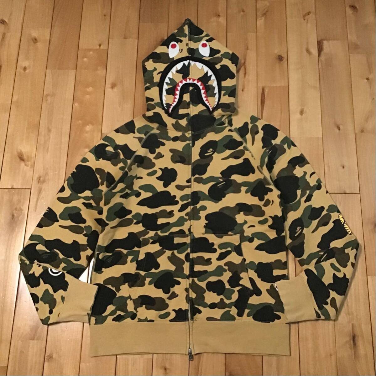 Bape BAPE 1st camo yellow shark full zip hoodie a bathing ape Size US L / EU 52-54 / 3 - 1 Thumbnail