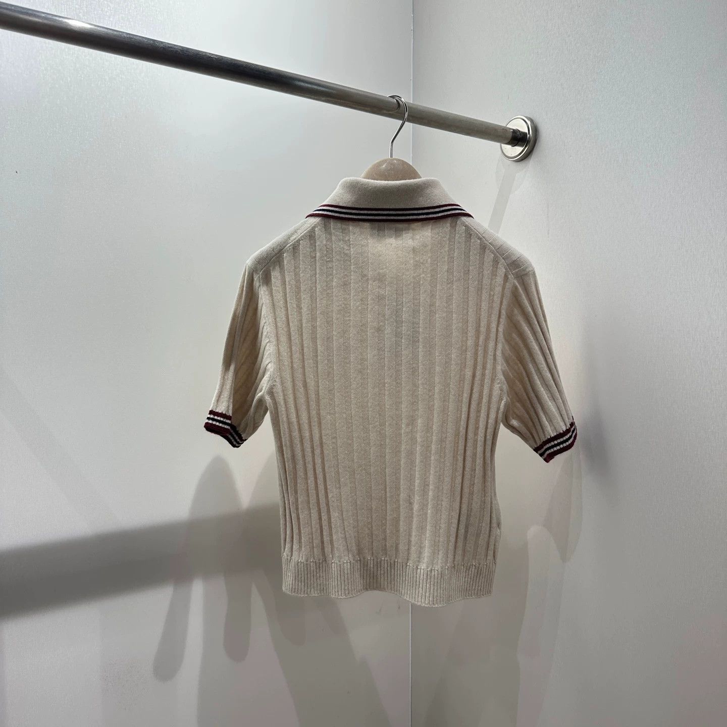 Miu Miu MIU MIU mar05 cashmere logo letter Polo 38 Size XS / US 0-2 / IT 36-38 - 2 Thumbnail