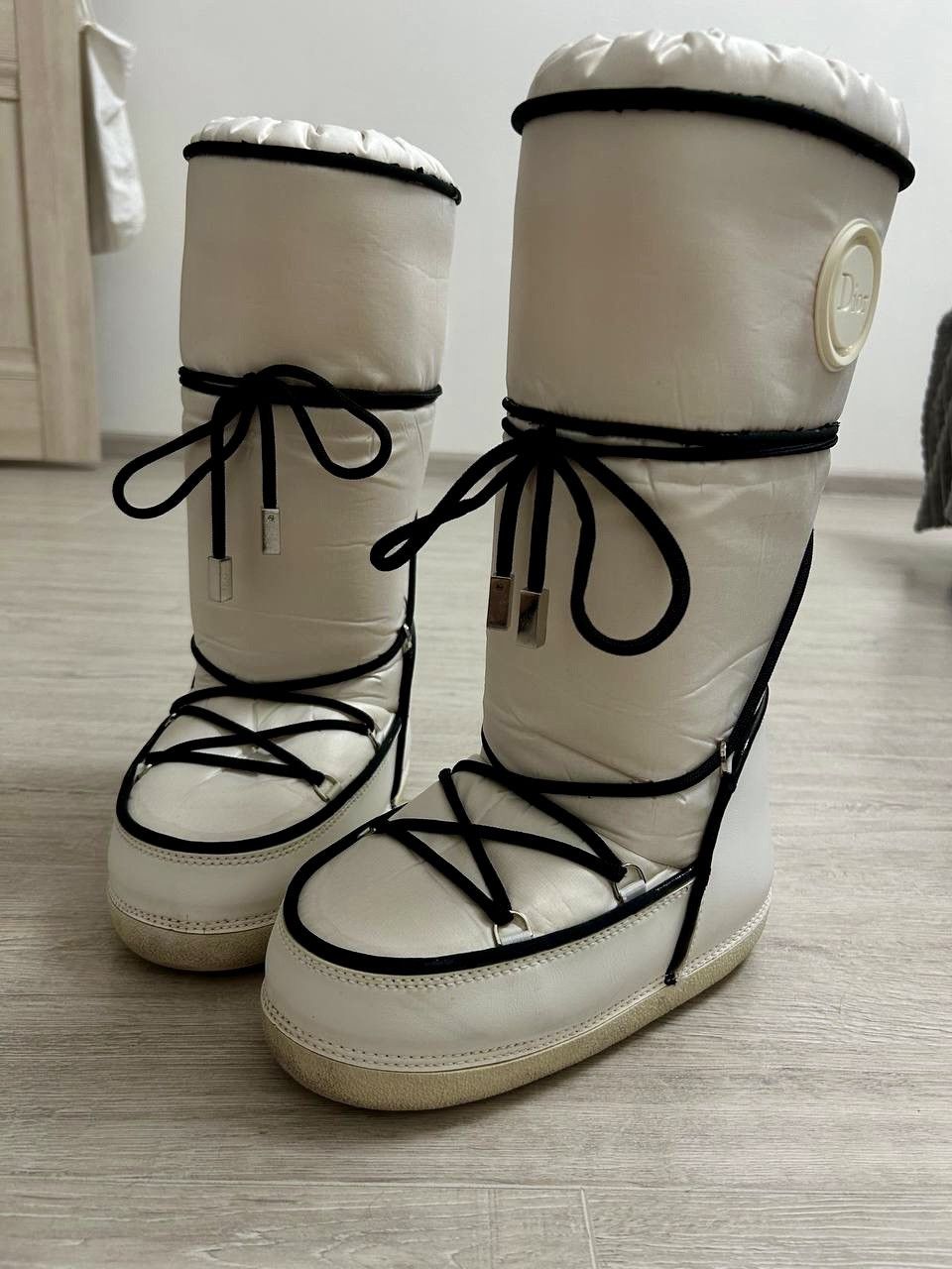 Dior Y2K Dior by John Galliano White Black Snow Moon Ski Boots Size US 7 / IT 37 - 11 Thumbnail