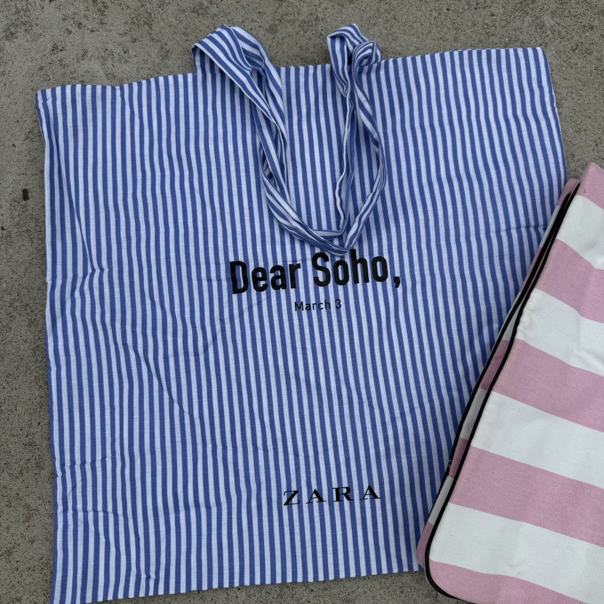 Victoria's Secret × Zara NWT Victoria's Secret XO Victoria Limited Edition + Zara Bag Size ONE SIZE - 2 Thumbnail