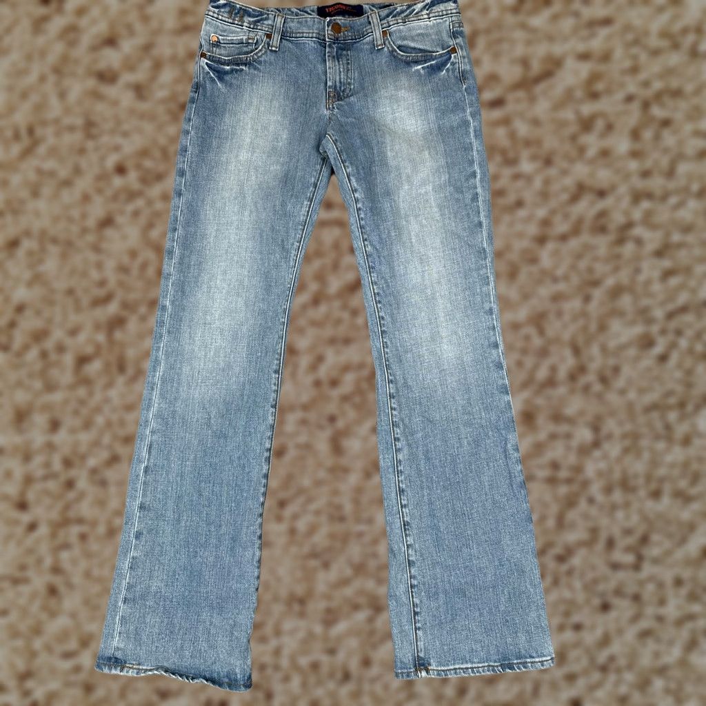 Vintage VIGOSS Bootcut Jeans Juniors 11/12 Light Blue Denim Slim Fit 30in Waist 32in Inseam Women Size 32" / US 10 / IT 46 - 1 Thumbnail