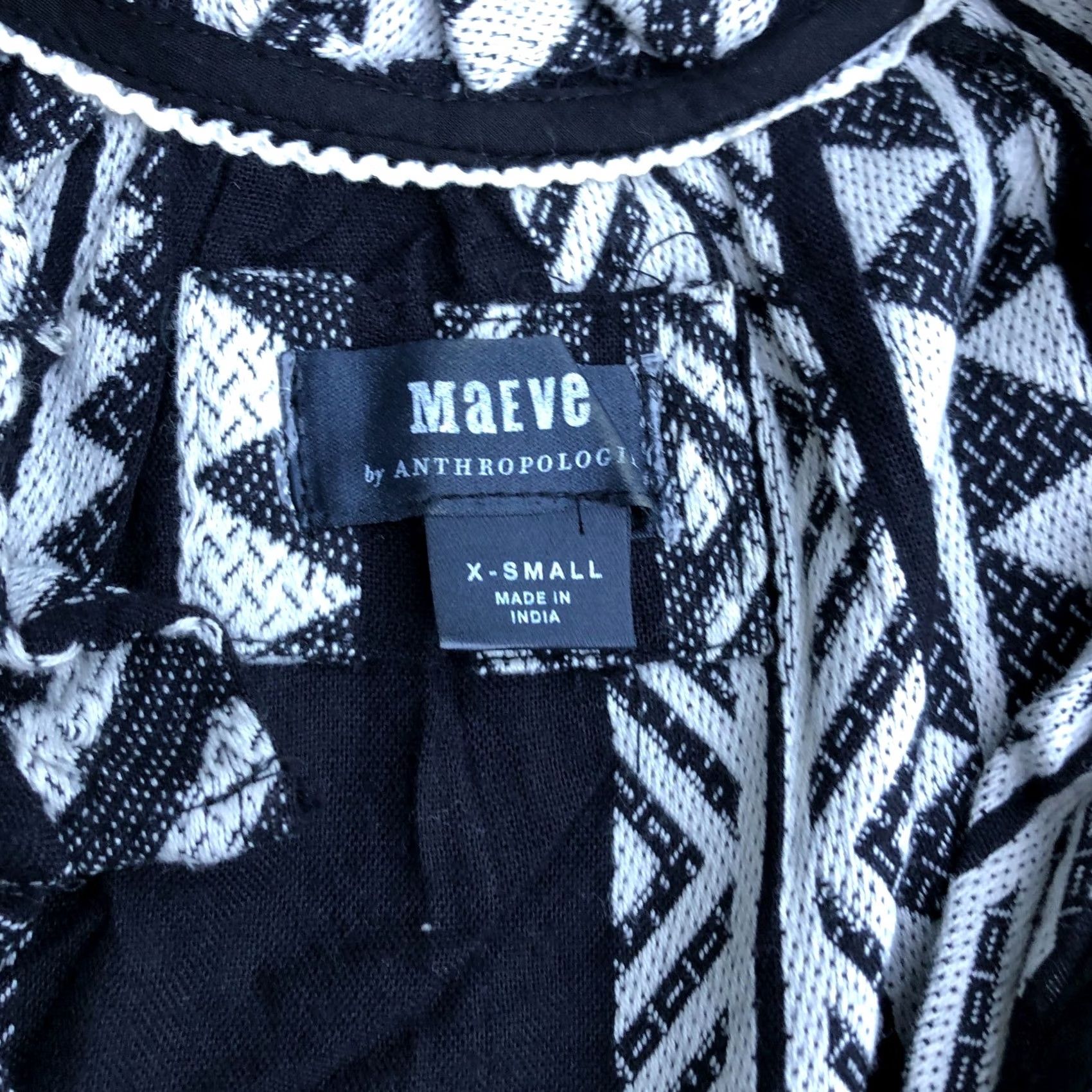 Anthropologie MAEVE BY ANTHROPOLOGIE Boho Aztec Dress Women's XS Black Long Sleeve Flowy Size XS / US 0-2 / IT 36-38 - 6 Thumbnail
