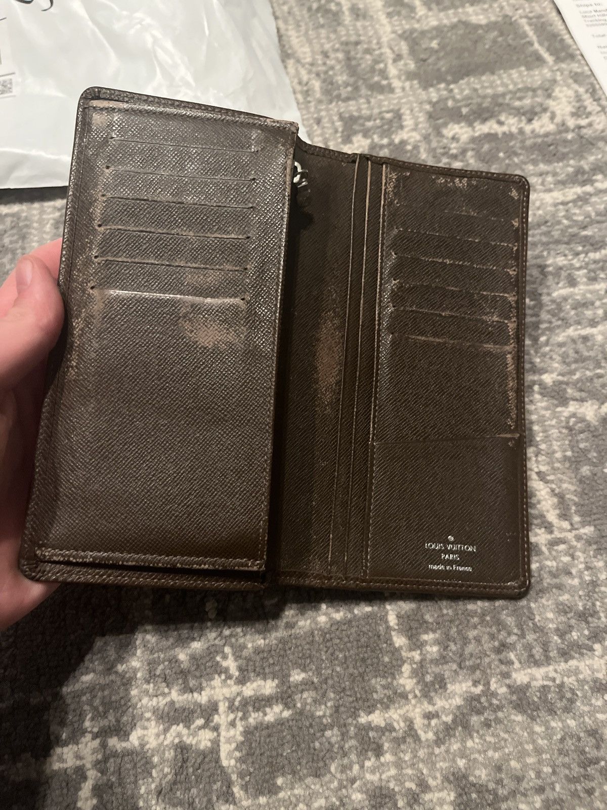 Louis Vuitton LV Brown Taiga Portefeuille Brazza Bifold Long Wallet Size ONE SIZE - 2 Thumbnail
